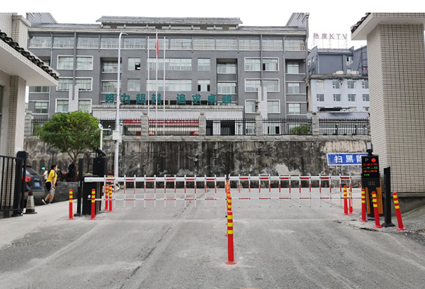 機關(guān)單位停車場